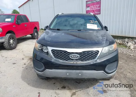 2011 Kia Sorento Lx V6 from USA, damaged, VIN 5XYKTDA2XBG123650